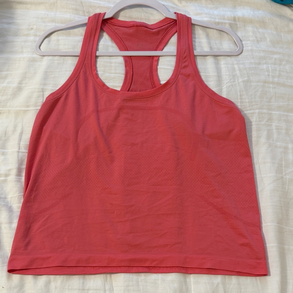 Lululemon hot pink swiftly tech tank top race length